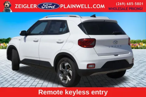 Another view of 2022 Hyundai Venue SEL for sale in Plainwell, MI at Zeigler Ford of Plainwell