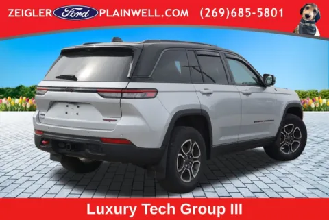 More photos of 2022 Jeep Grand Cherokee Trailhawk at Zeigler Ford of Plainwell, MI