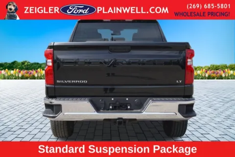 More photos of 2024 Chevrolet Silverado 1500 LT at Zeigler Ford of Plainwell, MI