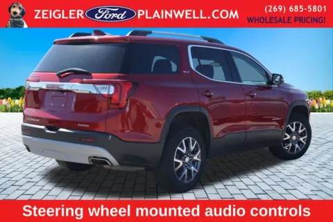 More photos of 2023 GMC Acadia SLT at Zeigler Ford of Plainwell, MI