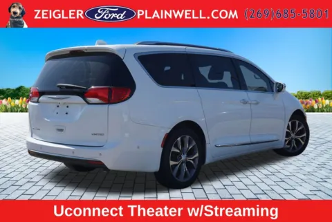 More photos of 2019 Chrysler Pacifica Limited at Zeigler Ford of Plainwell, MI
