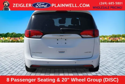 More photos of 2019 Chrysler Pacifica Limited at Zeigler Ford of Plainwell, MI
