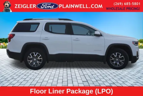 More photos of 2023 GMC Acadia SLT at Zeigler Ford of Plainwell, MI