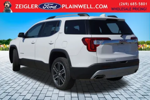 Another view of 2023 GMC Acadia SLT for sale in Plainwell, MI at Zeigler Ford of Plainwell