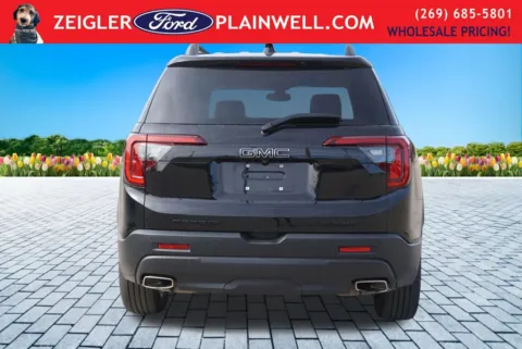 More photos of 2023 GMC Acadia SLT at Zeigler Ford of Plainwell, MI