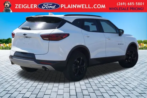 More photos of 2023 Chevrolet Blazer LT at Zeigler Ford of Plainwell, MI