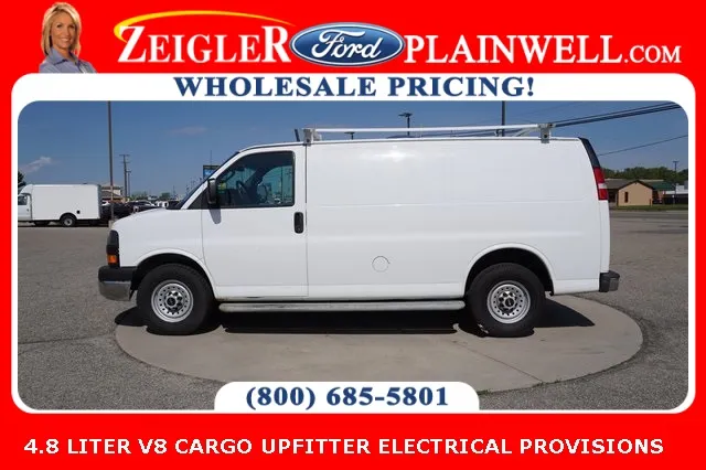 White 2017 GMC Savana 2500 Work Van for sale in Plainwell, MI