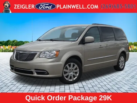 Unknown 2016 Chrysler Town & Country Touring for sale in Plainwell, MI
