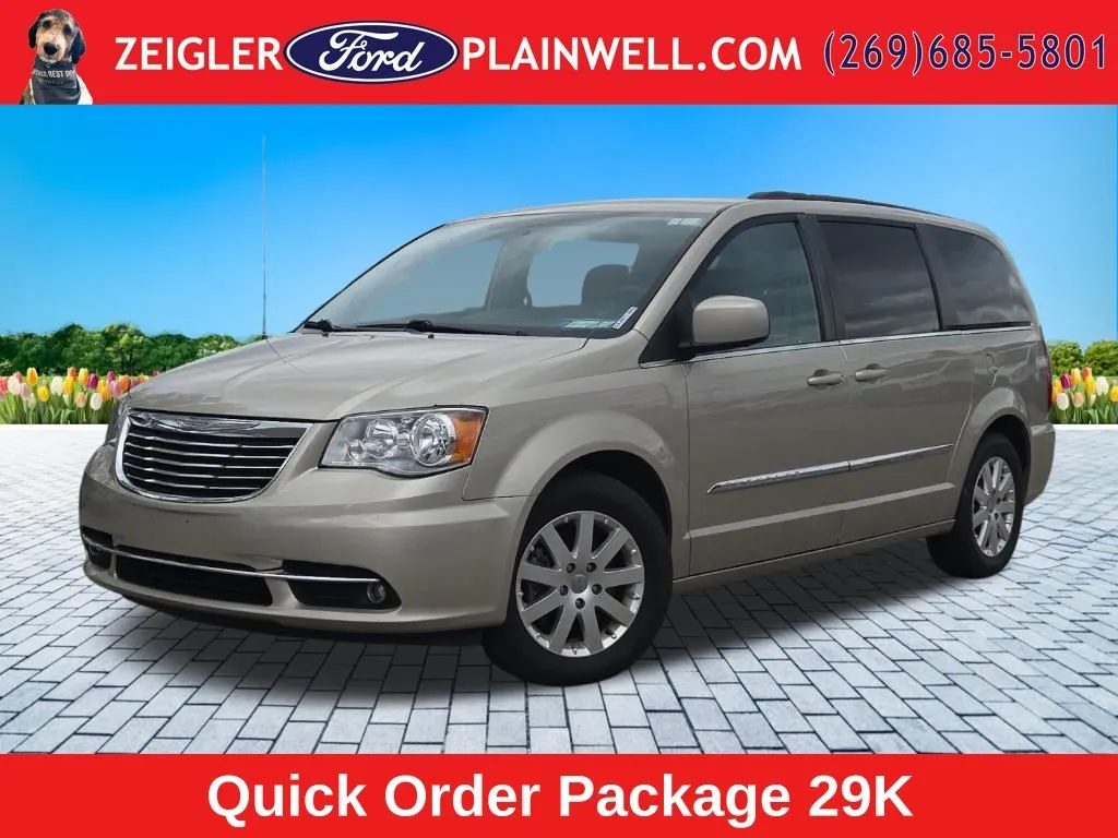 Unknown 2016 Chrysler Town & Country Touring for sale in Plainwell, MI