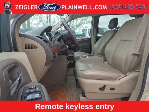 More photos of 2016 Chrysler Town & Country Touring at Zeigler Ford of Plainwell, MI