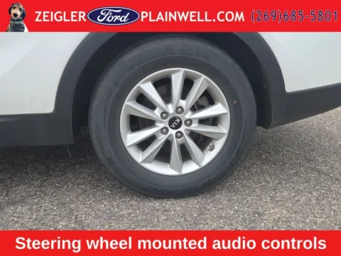 Another view of 2019 Kia Sorento LX for sale in Plainwell, MI at Zeigler Ford of Plainwell