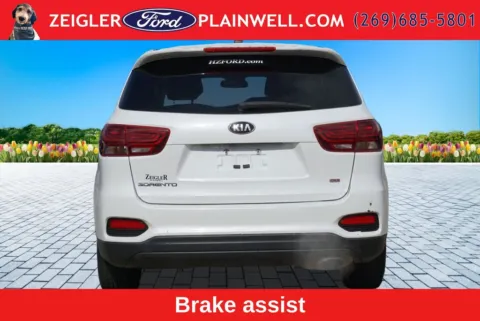 More photos of 2019 Kia Sorento LX at Zeigler Ford of Plainwell, MI