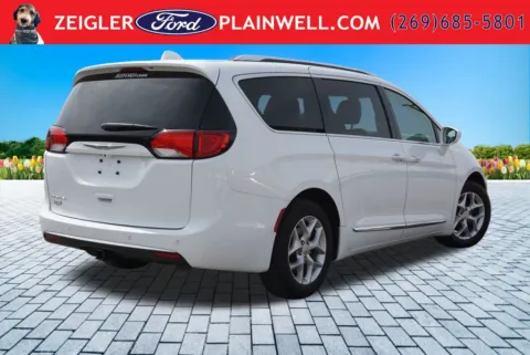 More photos of 2018 Chrysler Pacifica Touring L Plus at Zeigler Ford of Plainwell, MI