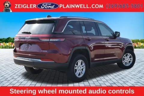 More photos of 2023 Jeep Grand Cherokee Laredo at Zeigler Ford of Plainwell, MI