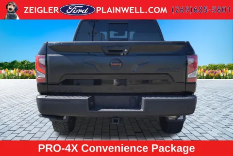 More photos of 2021 Nissan Titan PRO-4X at Zeigler Ford of Plainwell, MI