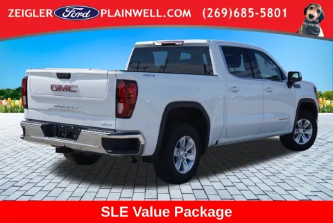 More photos of 2023 GMC Sierra 1500 SLE at Zeigler Ford of Plainwell, MI
