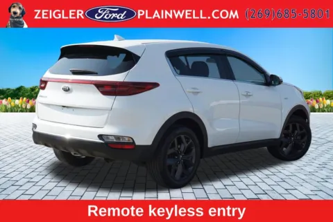 More photos of 2022 Kia Sportage LX at Zeigler Ford of Plainwell, MI