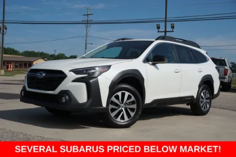 White 2023 Subaru Outback Premium for sale in Plainwell, MI