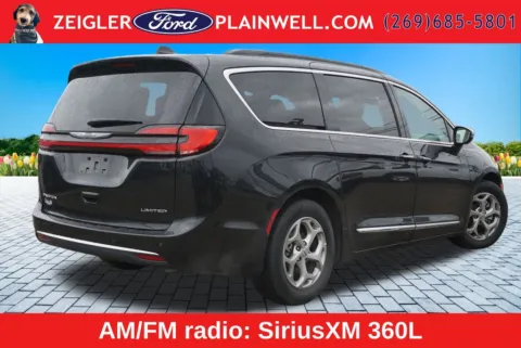 More photos of 2023 Chrysler Pacifica Limited at Zeigler Ford of Plainwell, MI