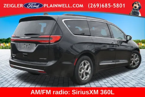 More photos of 2023 Chrysler Pacifica Limited at Zeigler Ford of Plainwell, MI