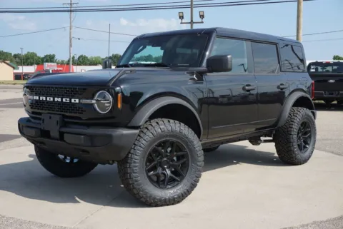 Black 2026 Ford Bronco Big Bend for sale in Plainwell, MI
