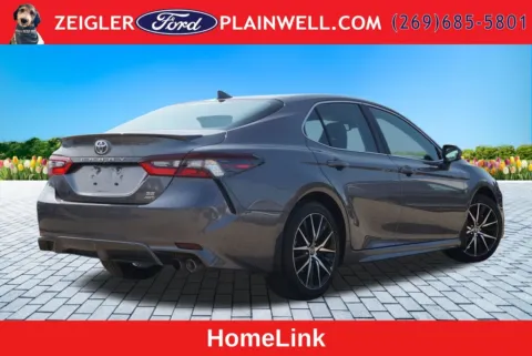 More photos of 2022 Toyota Camry SE at Zeigler Ford of Plainwell, MI