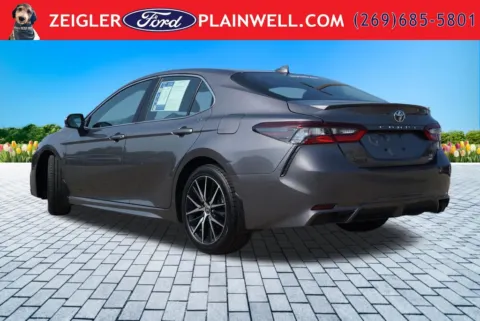 Another view of 2022 Toyota Camry SE for sale in Plainwell, MI at Zeigler Ford of Plainwell