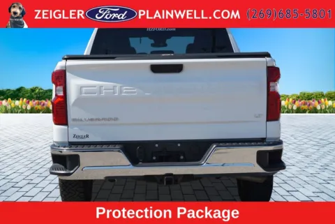 More photos of 2023 Chevrolet Silverado 1500 LT at Zeigler Ford of Plainwell, MI