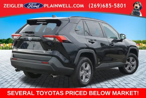 More photos of 2023 Toyota RAV4 Hybrid LE at Zeigler Ford of Plainwell, MI