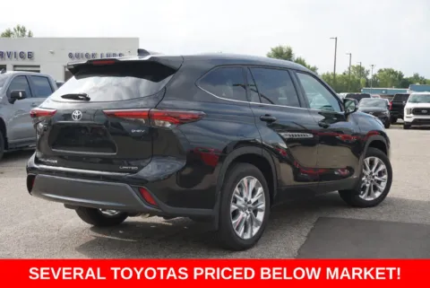 More photos of 2026 Toyota Highlander Hybrid Limited at Zeigler Ford of Plainwell, MI