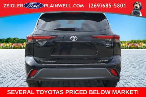 More photos of 2026 Toyota Highlander Hybrid Limited at Zeigler Ford of Plainwell, MI