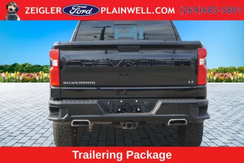 More photos of 2021 Chevrolet Silverado 1500 LT Trail Boss at Zeigler Ford of Plainwell, MI