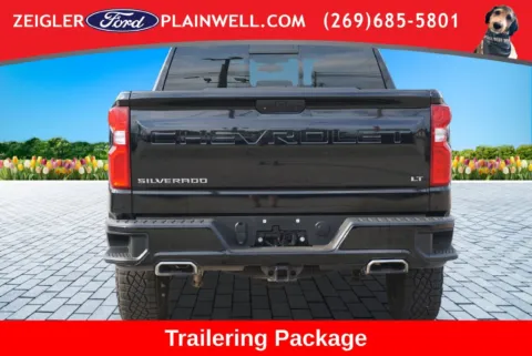 More photos of 2021 Chevrolet Silverado 1500 LT Trail Boss at Zeigler Ford of Plainwell, MI