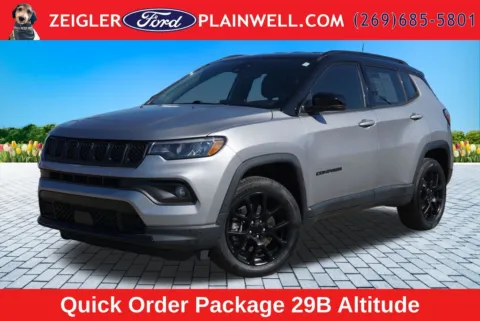 Silver 2023 Jeep Compass Latitude for sale in Plainwell, MI