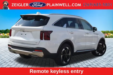 More photos of 2025 Kia Sorento Hybrid EX at Zeigler Ford of Plainwell, MI