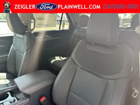 Another view of 2026 Ford Explorer Active for sale in Plainwell, MI at Zeigler Ford of Plainwell