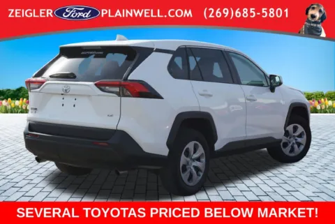 More photos of 2022 Toyota RAV4 LE at Zeigler Ford of Plainwell, MI