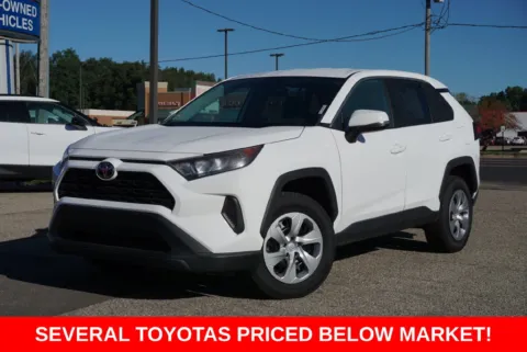 White 2022 Toyota RAV4 LE for sale in Plainwell, MI