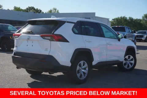 More photos of 2022 Toyota RAV4 LE at Zeigler Ford of Plainwell, MI