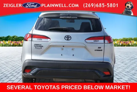 More photos of 2024 Toyota Corolla Cross Hybrid SE at Zeigler Ford of Plainwell, MI