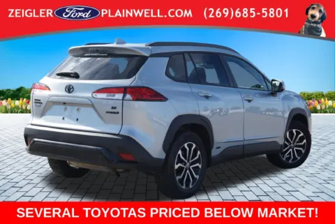 More photos of 2024 Toyota Corolla Cross Hybrid SE at Zeigler Ford of Plainwell, MI