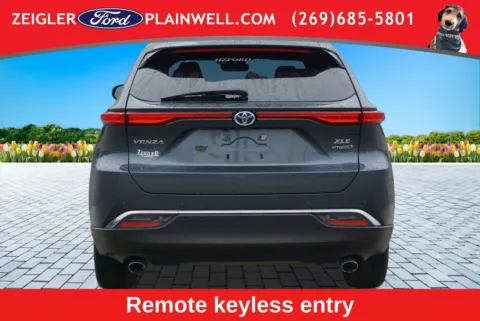 More photos of 2022 Toyota Venza XLE at Zeigler Ford of Plainwell, MI
