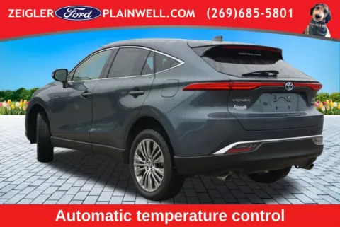 Another view of 2022 Toyota Venza XLE for sale in Plainwell, MI at Zeigler Ford of Plainwell