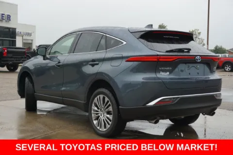 Another view of 2022 Toyota Venza XLE for sale in Plainwell, MI at Zeigler Ford of Plainwell