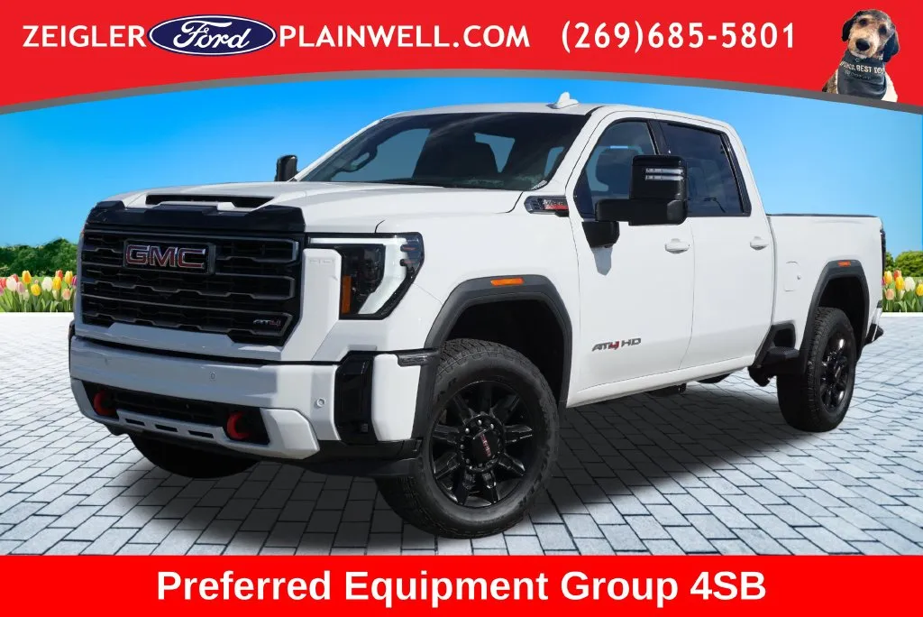 White 2025 GMC Sierra 2500 HD AT4 for sale in Plainwell, MI