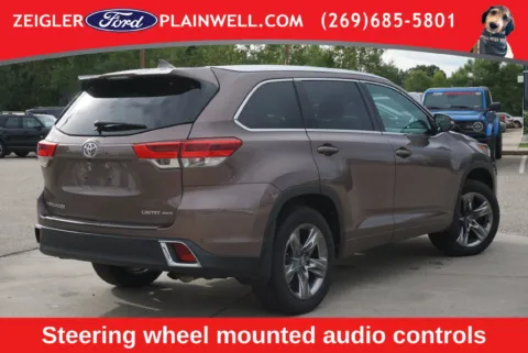 More photos of 2018 Toyota Highlander Limited at Zeigler Ford of Plainwell, MI