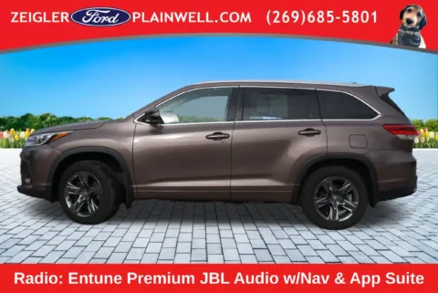 Photos of 2018 Toyota Highlander Limited for sale in Plainwell, MI at Zeigler Ford of Plainwell