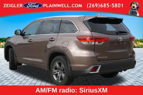 Another view of 2018 Toyota Highlander Limited for sale in Plainwell, MI at Zeigler Ford of Plainwell