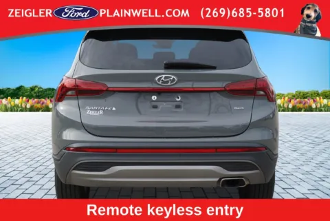 More photos of 2023 Hyundai Santa Fe SE at Zeigler Ford of Plainwell, MI