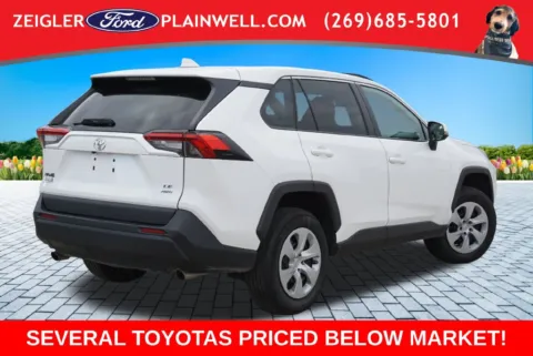 More photos of 2022 Toyota RAV4 LE at Zeigler Ford of Plainwell, MI